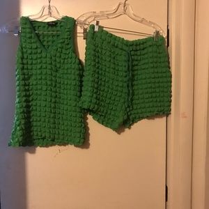 2 PC Green Short set